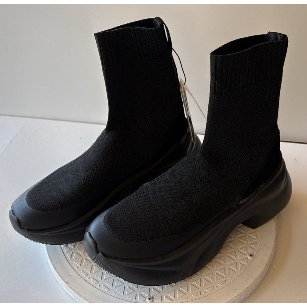 New W Tags, Bag and Box Zara High Sock Sneaker Size UK 5/ US 7.5 (RC1)